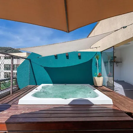 Jacuzzi Privativa Cobertura No Coracao De Itaipava Apartment Petropolis  Exterior photo