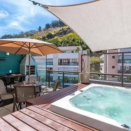 Jacuzzi Privativa Cobertura No Coracao De Itaipava Apartment Petropolis  Exterior photo